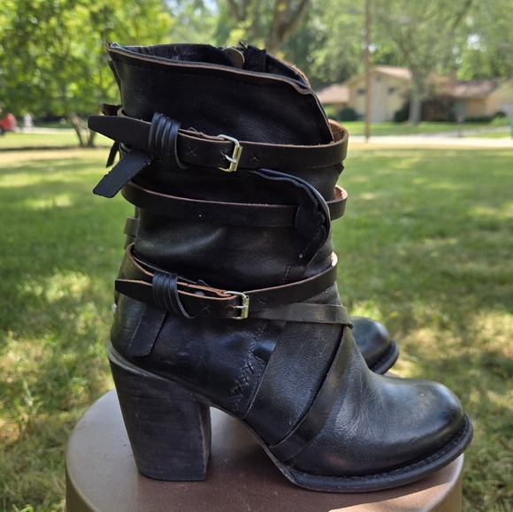 Used Freebird Baker Size 7 - Picture 5 of 8